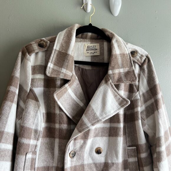 Ashley Outerwear Neutral Blazer Jacket Double Breasted Soft Teddy - Large - Picture 4 of 6
